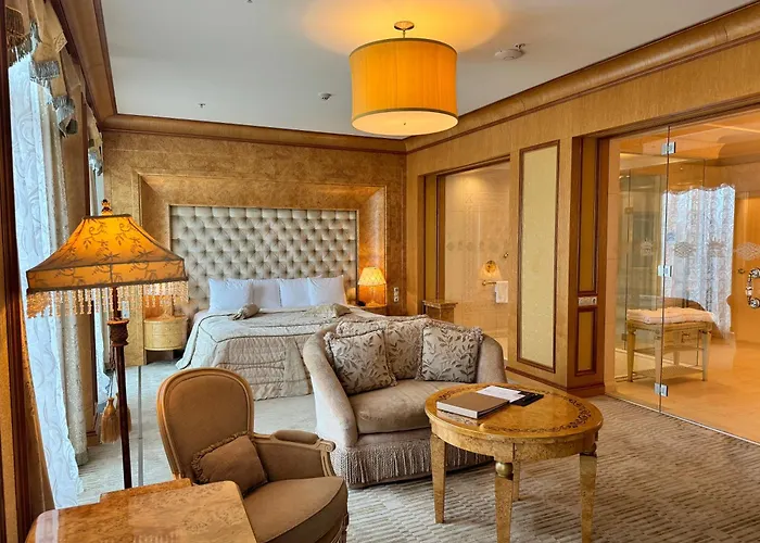 Royal Spa & Hotel Resort