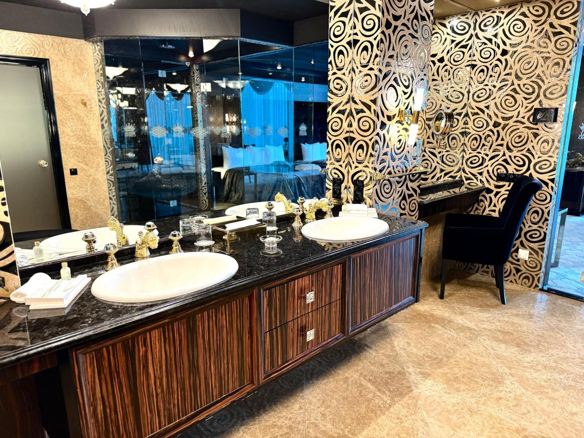 Hotelli Royal & 5*